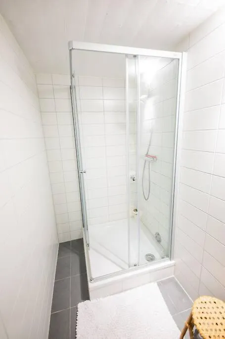 Tastefully 2 Bedroom Serviced Apartment 76M2 -Kb22- Rotterdam