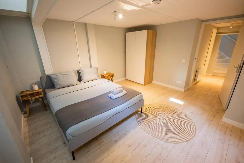 Tastefully 2 Bedroom Serviced Apartment 76M2 -Kb22- Rotterdam