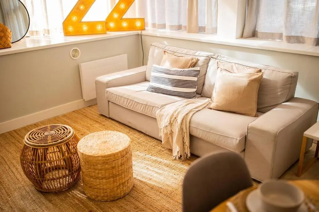 Tastefully 2 Bedroom Serviced Apartment 76M2 -Kb22- Rotterdam 0*,  Netherlands